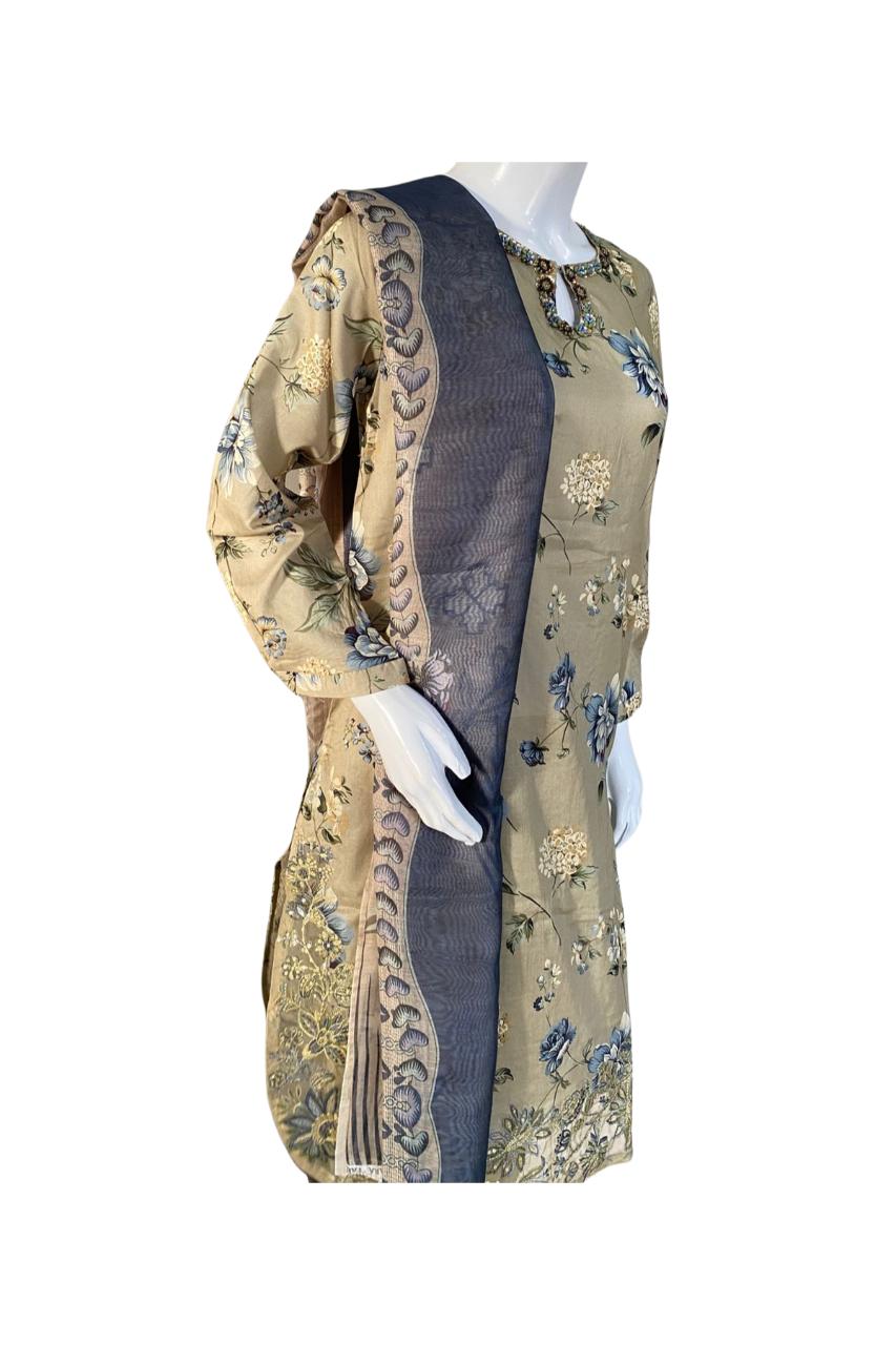 Embroidered Lawn 3PC Suit