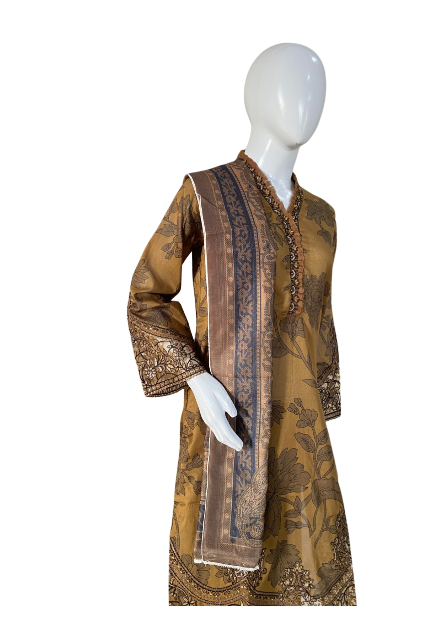 Embroidered Lawn 3PC Suit