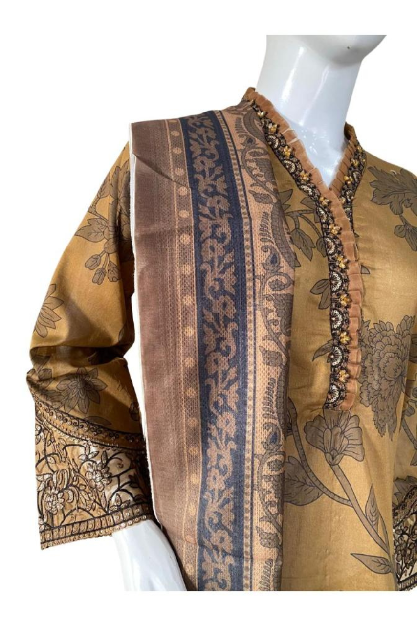 Embroidered Lawn 3PC Suit